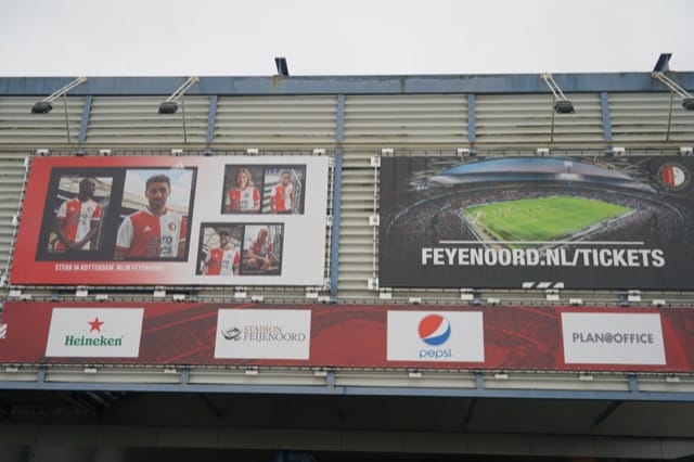 Italianen laken spel Feyenoord: 'Niet om aan te zien'