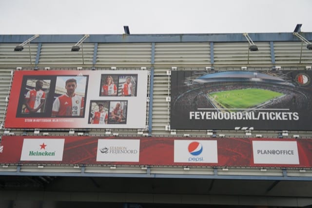 'Slot wil Hulshoff meenemen, eerste naam van opvolger valt bij Feyenoord'